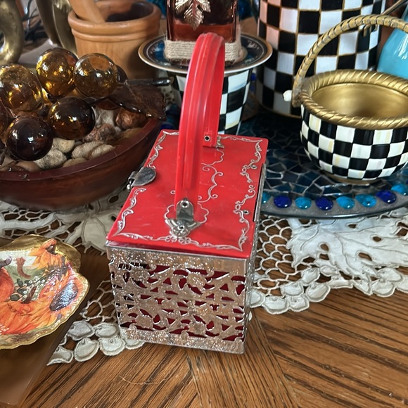 Vintage Silver Metal & Red Lucite Box Bag - Picture 3 of 10